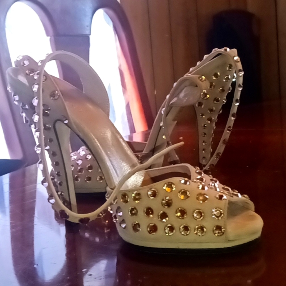 GUCCI rhinestone heels